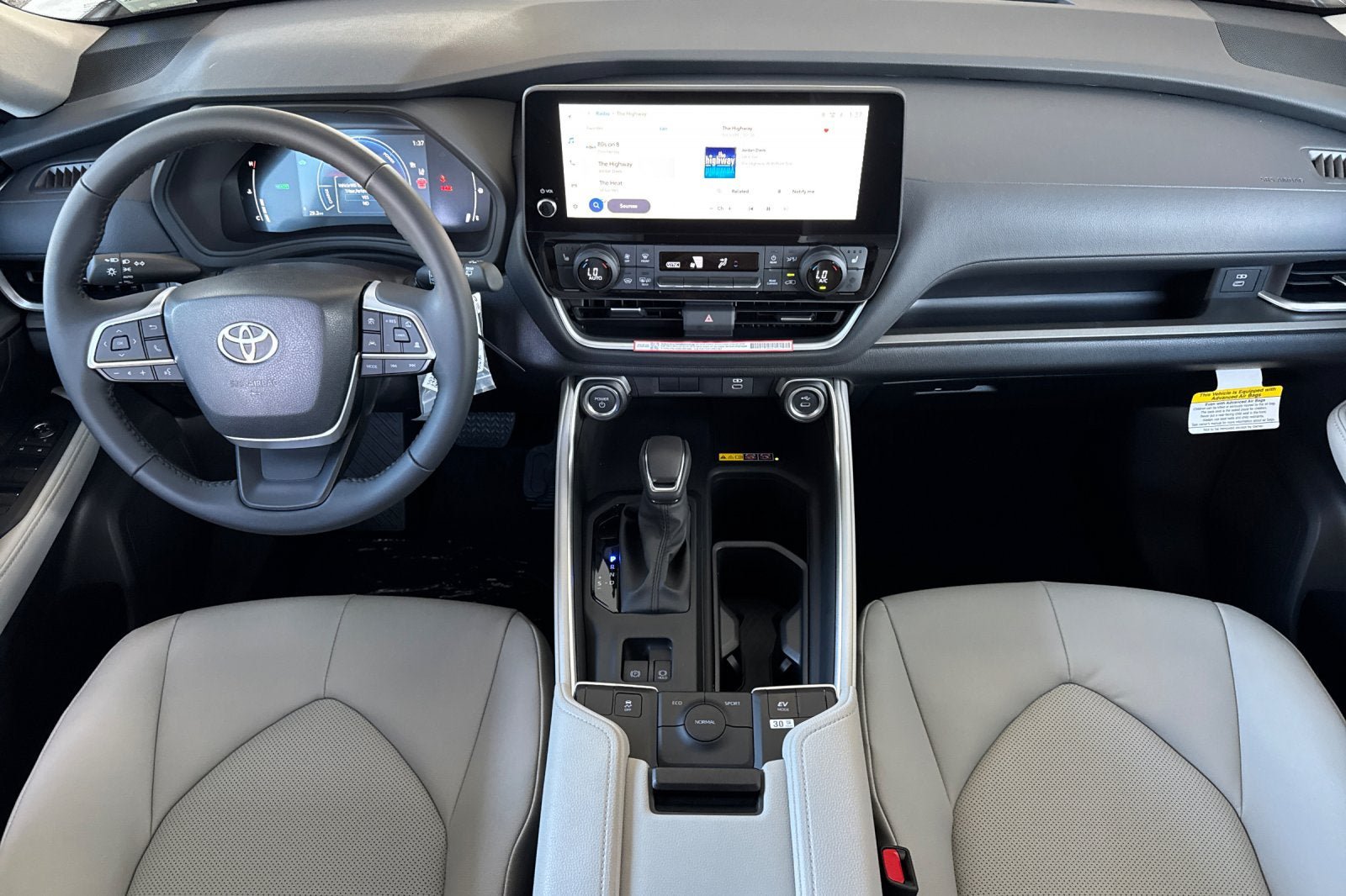 New 2026 Toyota Grand Highlander XLE FWD image 47