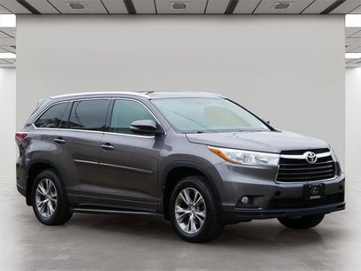 Used 2015 Toyota Highlander XLE