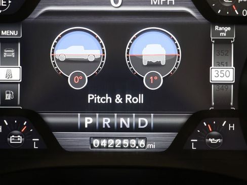 Used 2024 RAM 2500 Laramie image 23