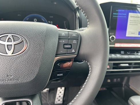 New 2026 Toyota Camry SE image 19