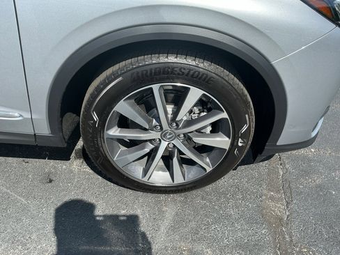 Used 2026 Acura MDX FWD w/ Technology Package image 29