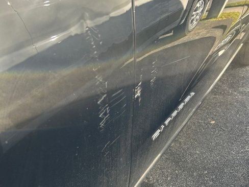 Used 2023 Dodge Durango Citadel image 3