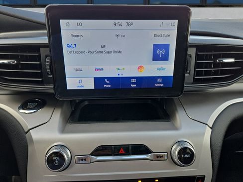 Certified 2022 Ford Explorer XLT image 18