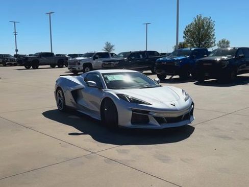 New 2026 Chevrolet Corvette E-Ray w/ ZER Performance Package image 3