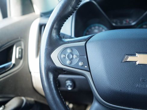 Used 2019 Chevrolet Colorado Z71 w/ Z71 Midnight Edition image 28