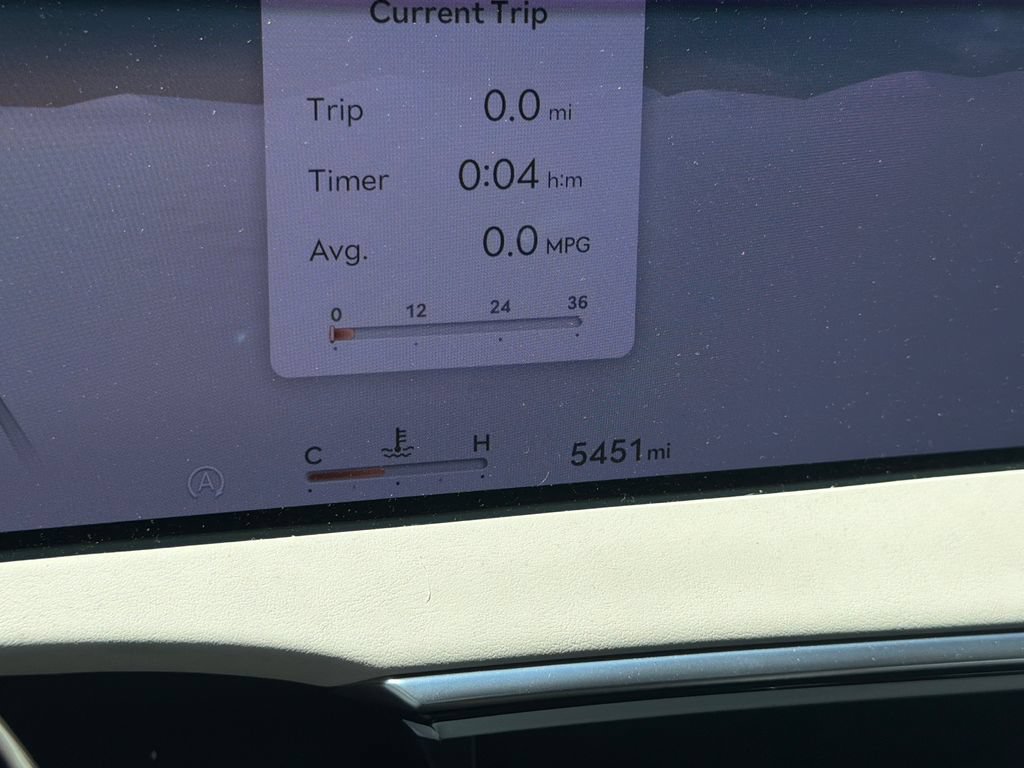 Certified 2026 Genesis GV70 2.5T Advanced AWD/4WD image 21