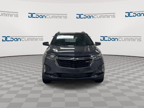 Used 2022 Chevrolet Equinox RS image 3