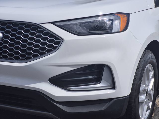 Used 2024 Ford Edge SEL AWD/4WD image 5