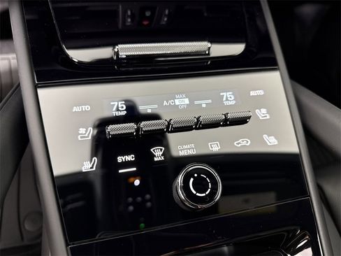 New 2026 Porsche Cayenne image 31