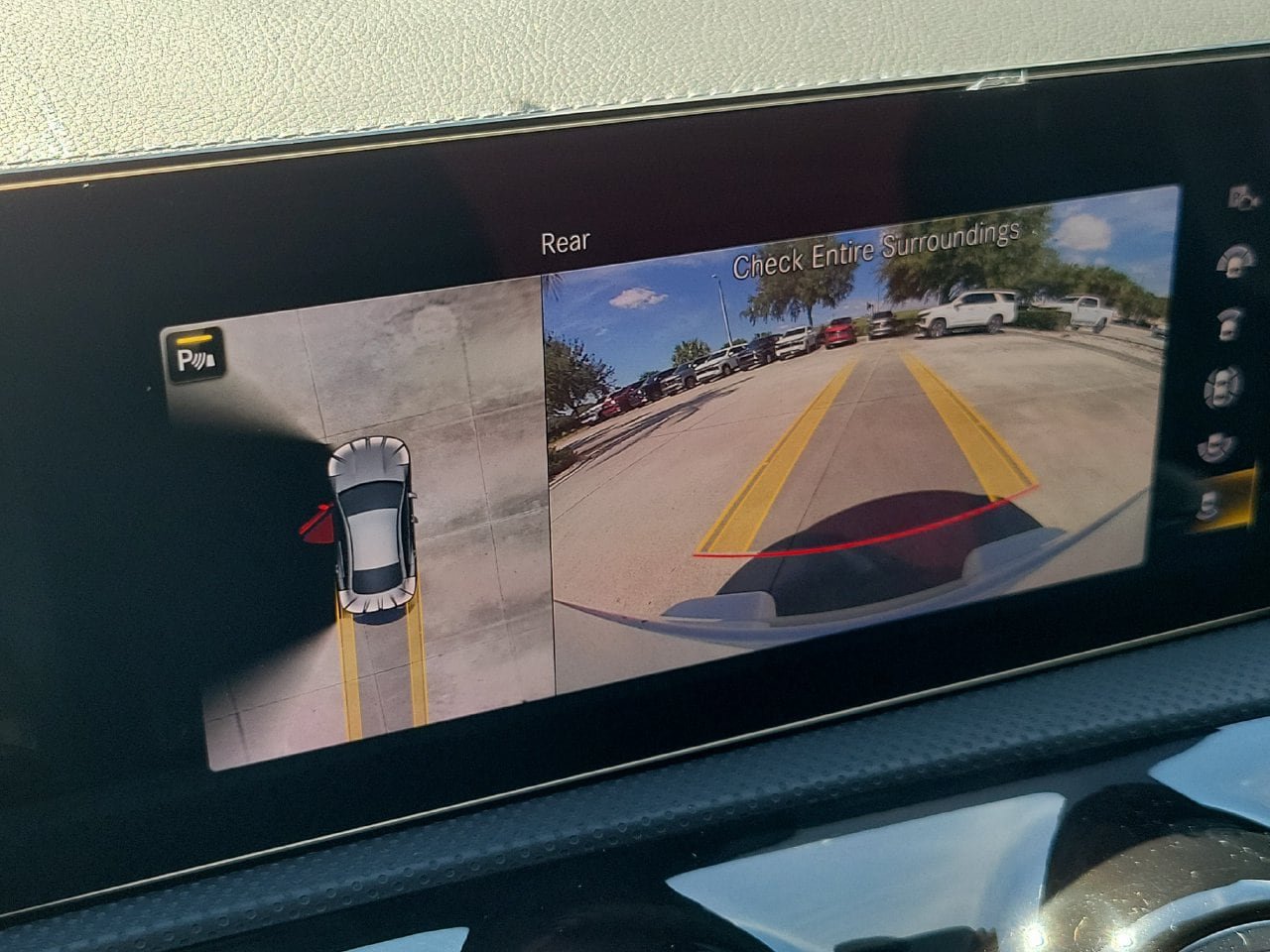 Used 2022 Mercedes-Benz CLA 250 image 24