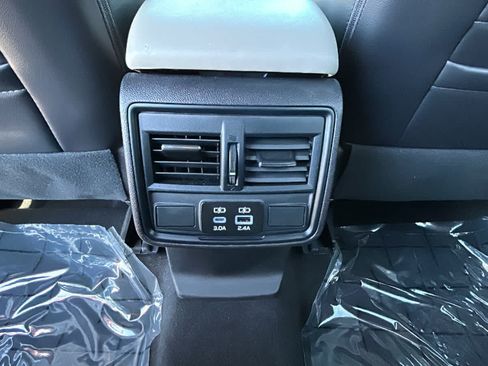 Certified 2026 Subaru Forester Premium AWD/4WD image 26