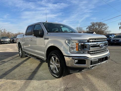 Used 2018 Ford F150 XLT w/ Equipment Group 302A Luxury image 4