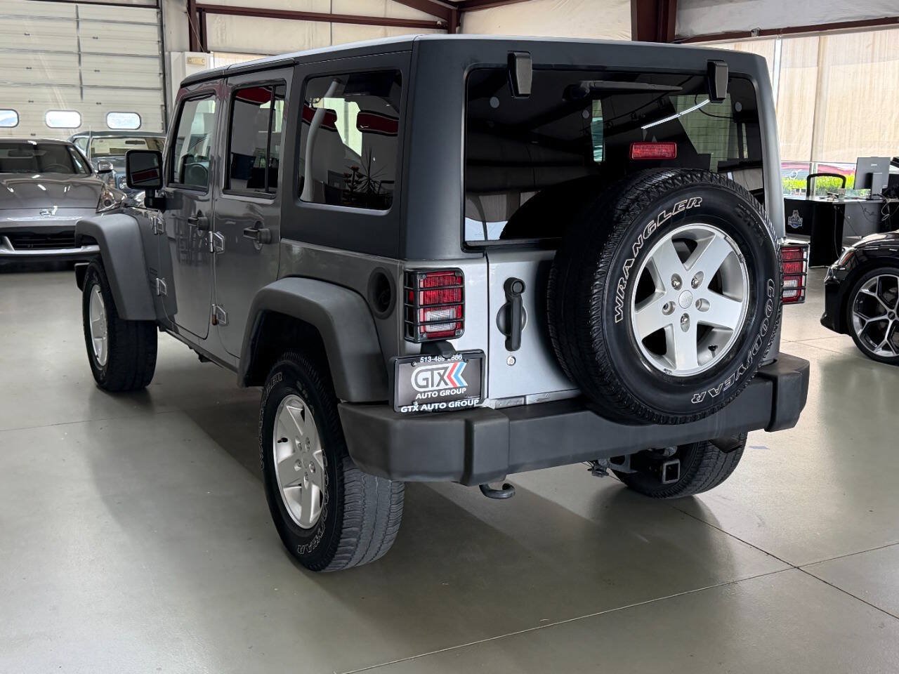 Used 2013 Jeep Wrangler Unlimited Sport AWD/4WD image 4