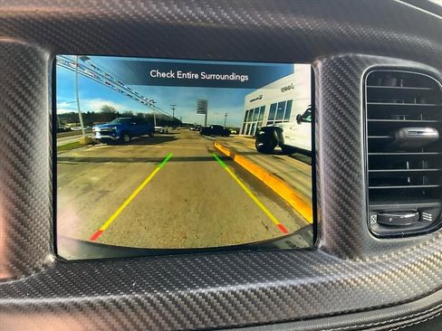 Used 2023 Dodge Charger SXT w/ Plus Group image 10