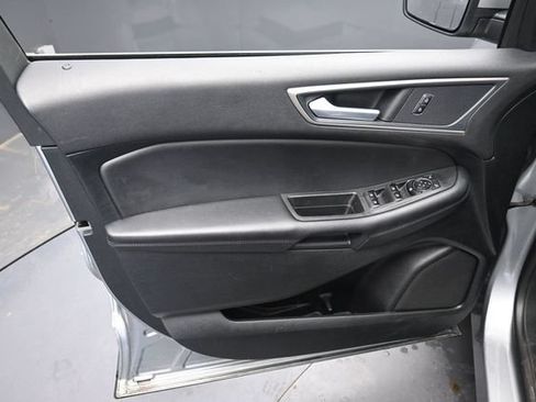 Used 2024 Ford Edge SEL AWD/4WD image 15