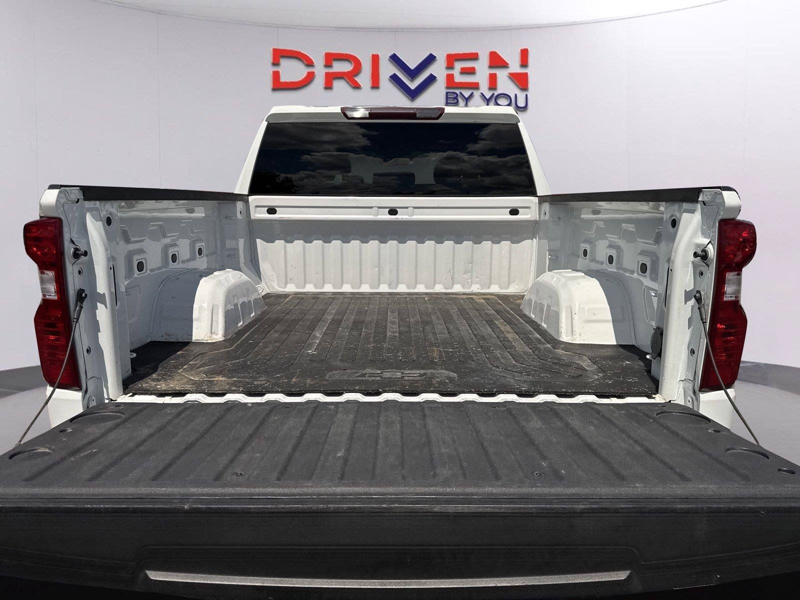 Used 2022 Chevrolet Silverado 1500 Custom w/ LPO, Dark Essentials Package AWD/4WD image 33