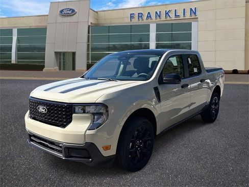 New 2025 Ford Maverick XLT w/ XLT Luxury Package image 3