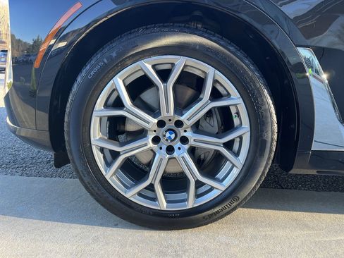 Certified 2024 BMW X7 xDrive40i image 13