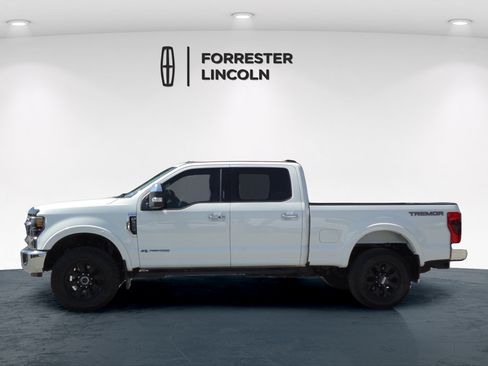 Used 2022 Ford F250 Lariat w/ Tremor Off-Road Package AWD/4WD image 6