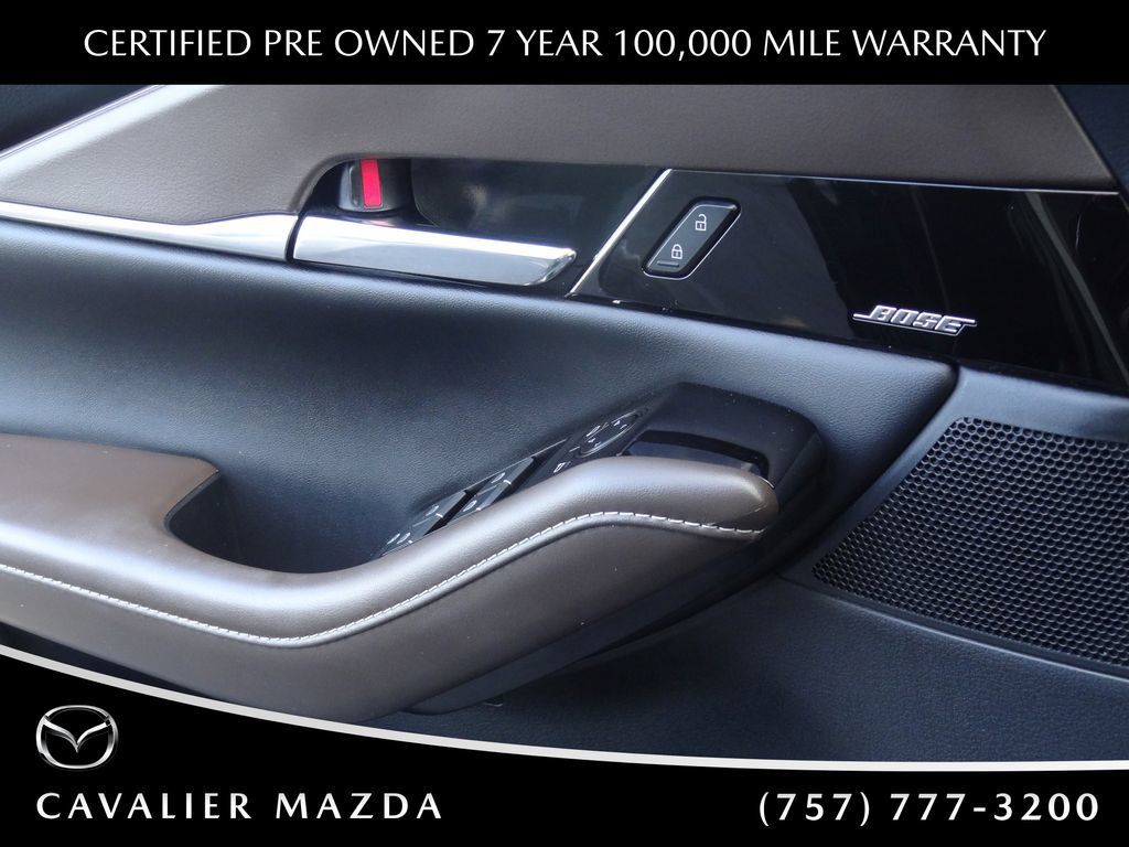 Certified 2025 MAZDA CX-30 AWD 2.5 S w/ Premium Package image 18