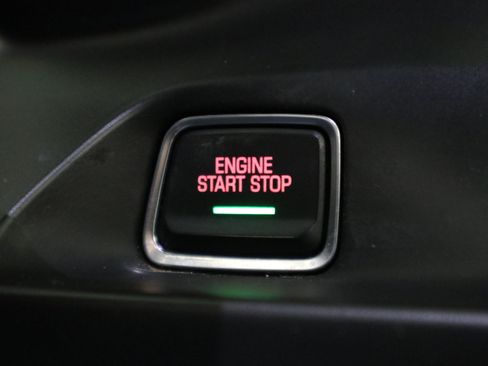 Used 2021 Chevrolet Camaro LS RWD image 31