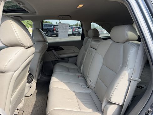 Used 2009 Acura MDX w/ Technology Package AWD/4WD image 10