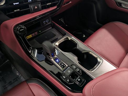 Used 2024 Lexus NX 350 AWD image 14