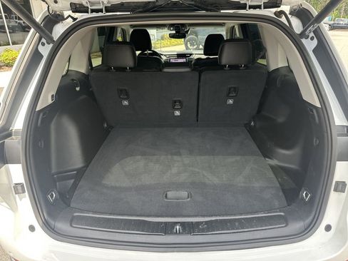 Used 2023 Jeep Grand Cherokee Limited RWD image 19