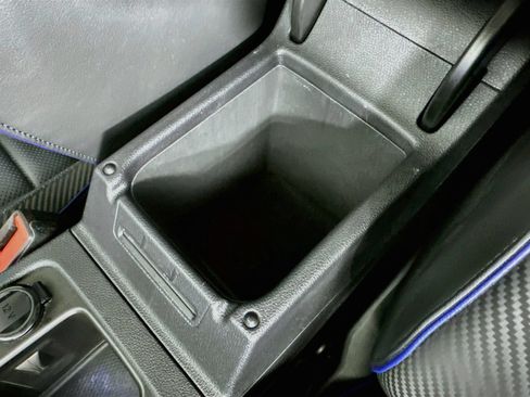 Used 2024 Volkswagen Golf R AWD/4WD image 29