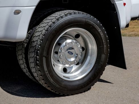 Used 2022 Ford F450 Lariat w/ Chrome Package image 65