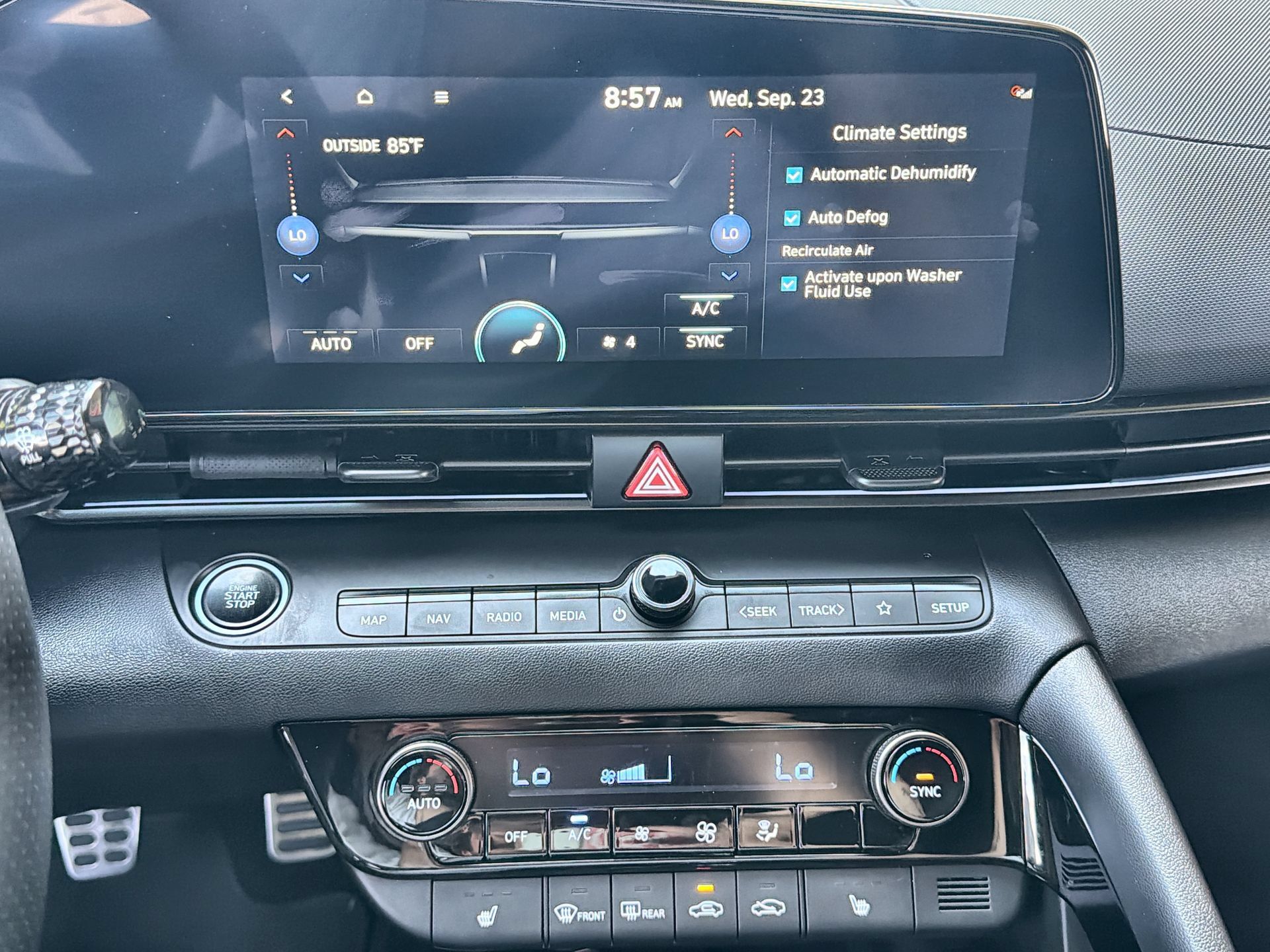 Used 2025 Hyundai Elantra N FWD image 19