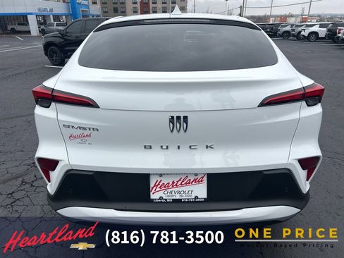 Used 2025 Buick Envista Preferred image 6