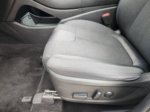 Used 2023 Hyundai Santa Fe SEL image 25