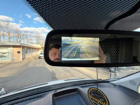 Used 2019 Ford Transit 250 Medium Roof image 24