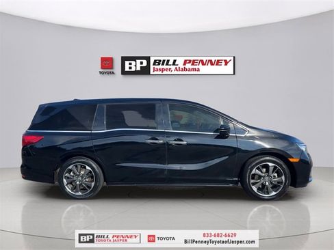 Used 2023 Honda Odyssey Elite image 6