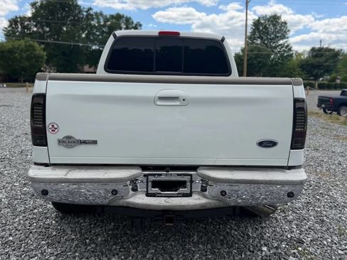 Used 2006 Ford F350 Lariat AWD/4WD image 6