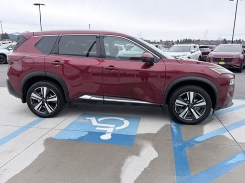 Certified 2023 Nissan Rogue SL image 5