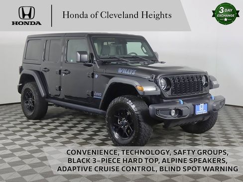 Used 2024 Jeep Wrangler Unlimited image 1