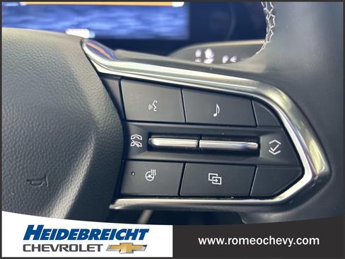 Used 2024 Chevrolet Blazer EV LT AWD/4WD image 20
