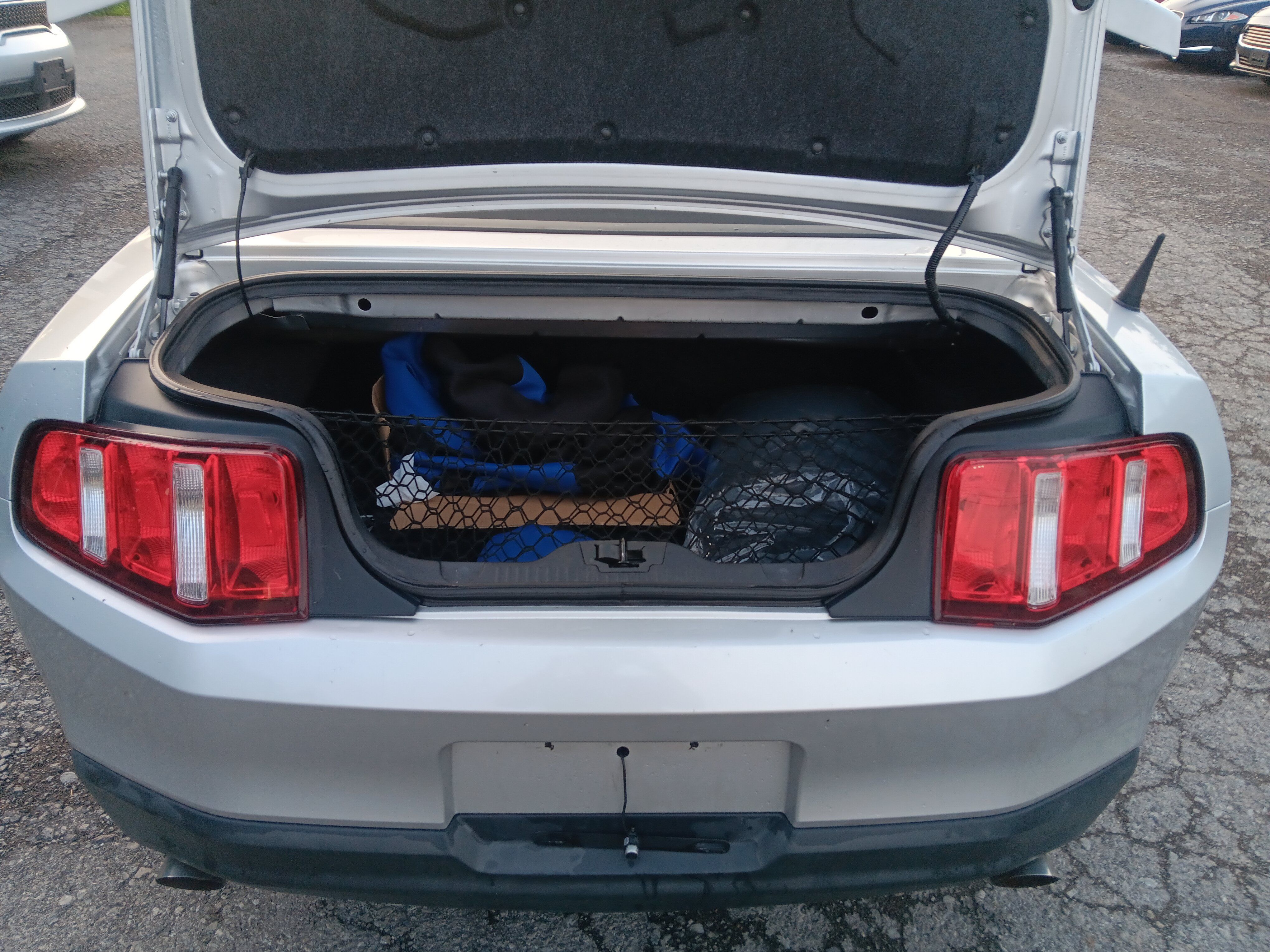 Used 2012 Ford Mustang Convertible RWD image 4