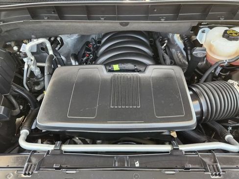 Used 2024 GMC Sierra 1500 SLT RWD image 32
