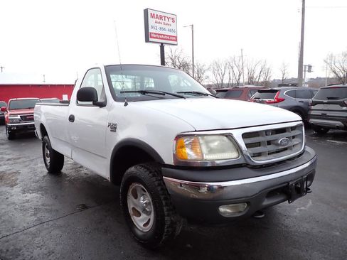 Used 2002 Ford F150 XL image 1
