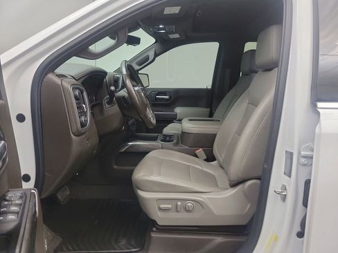 Used 2019 Chevrolet Silverado 1500 LTZ w/ LTZ Premium Package image 4