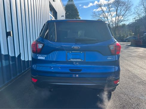 Used 2019 Ford Escape SEL image 15