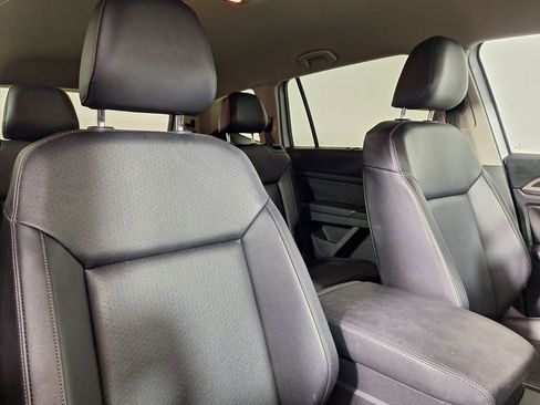 Used 2019 Volkswagen Atlas SE w/ Towing Package FWD image 25