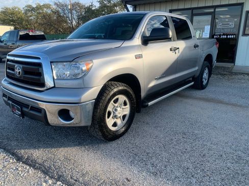 Used 2013 Toyota Tundra SR5 image 5