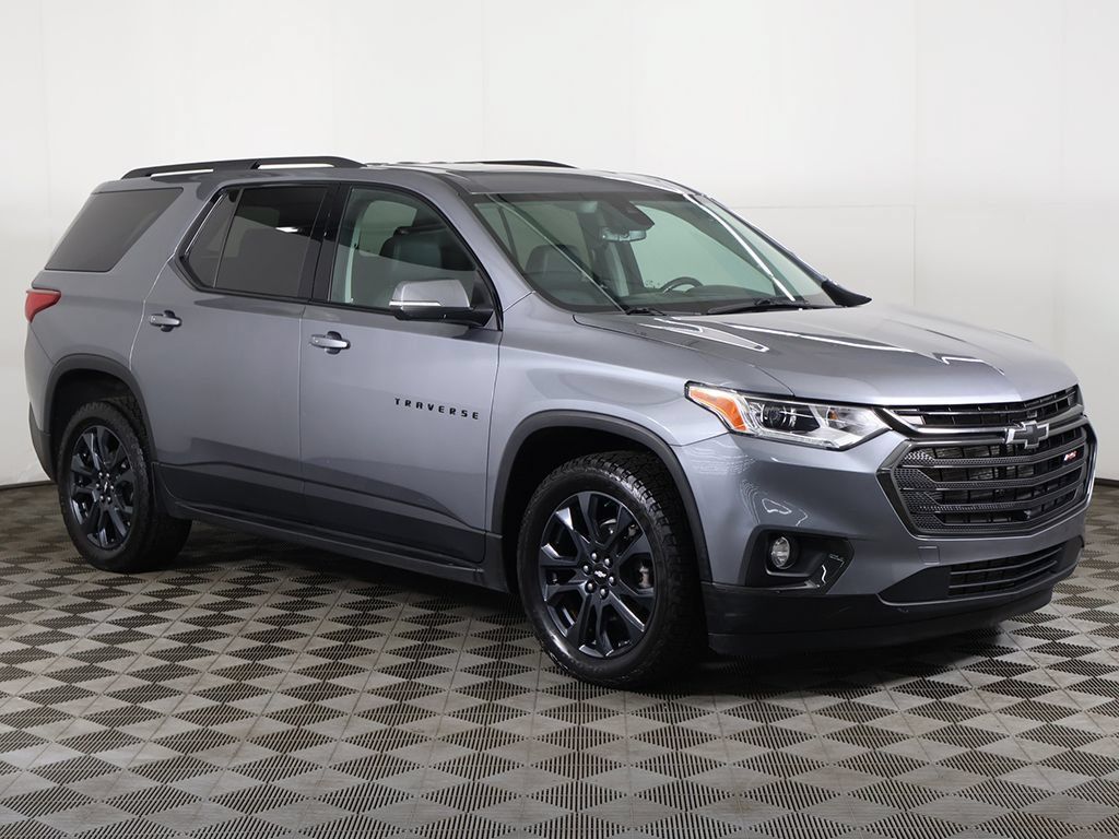 Used 2021 Chevrolet Traverse RS w/ LPO, Floor Liner Package AWD/4WD image 2