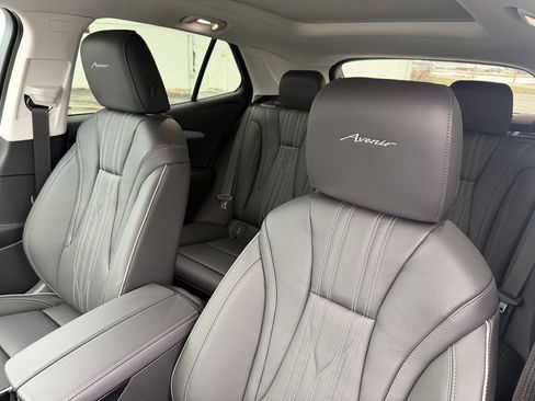 New 2026 Buick Envision Avenir image 19