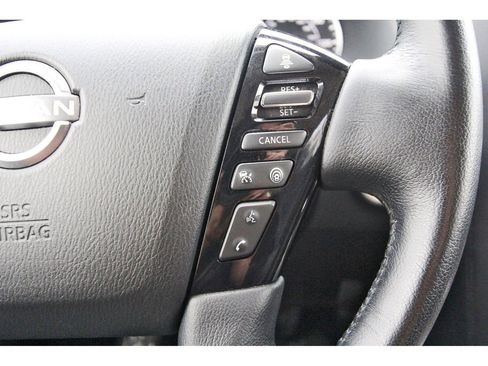 Used 2024 Nissan Armada SL RWD image 18