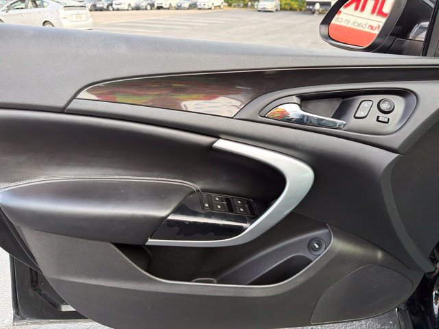 Used 2016 Buick Regal FWD image 10